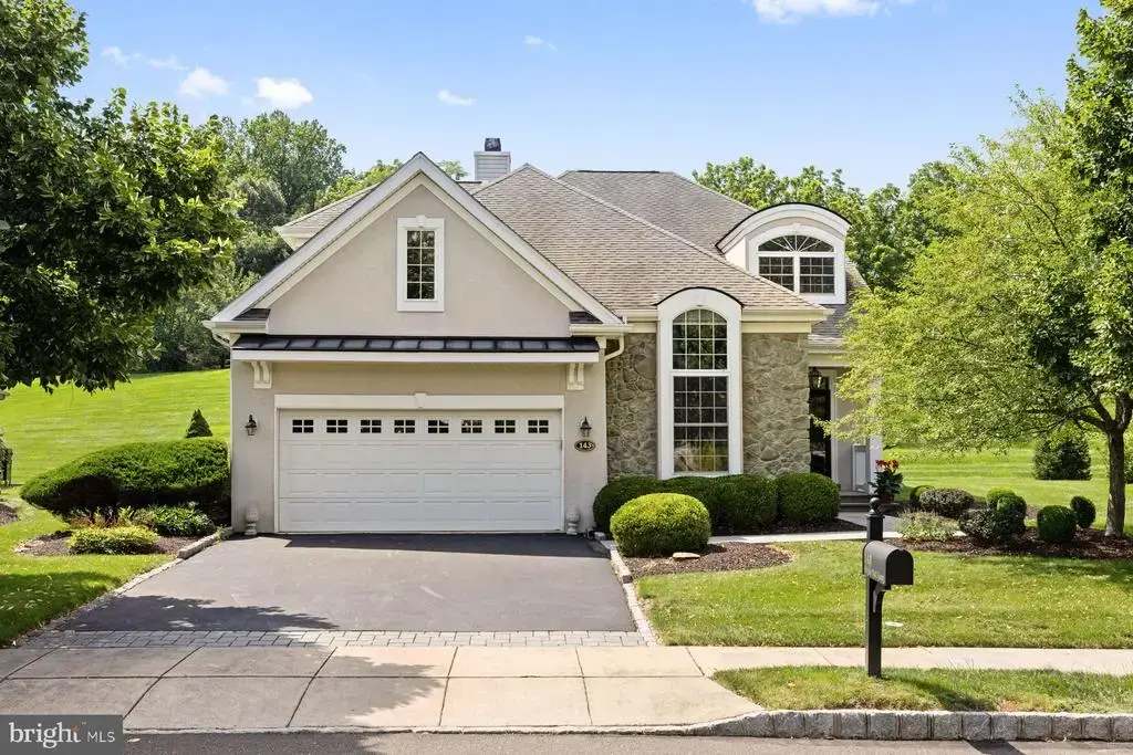 143 Silvertail Ln, NEW HOPE