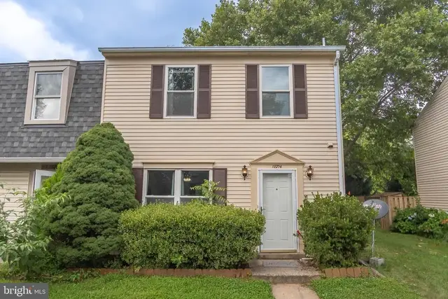 18714 Winding Creek Pl, Germantown