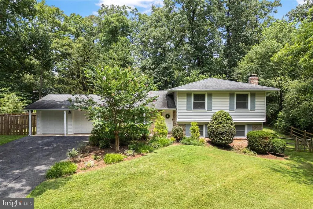 7605 Warbler Ln, Derwood