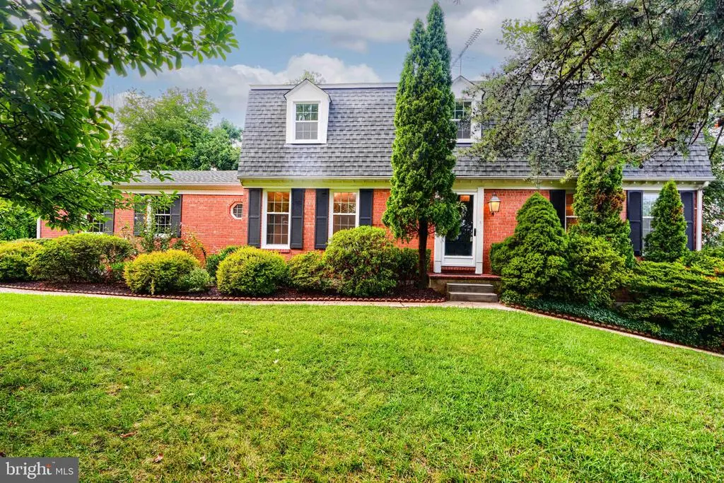 1112 W Joppa Rd, Towson