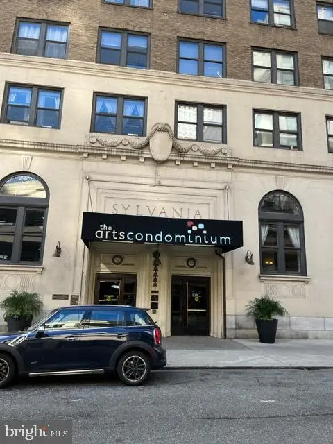 1324 Locust St #1030, PHILADELPHIA