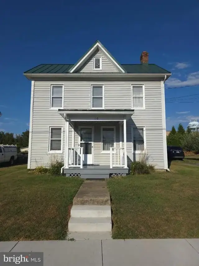 10 Maple Ave, Walkersville