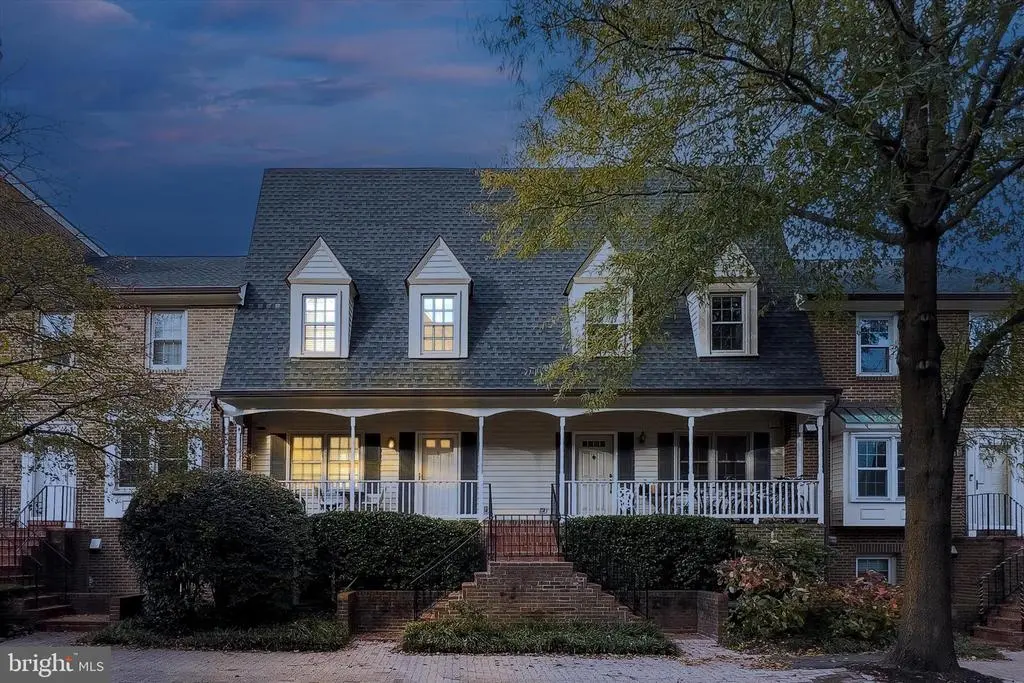 4207 11th St N #1, ARLINGTON