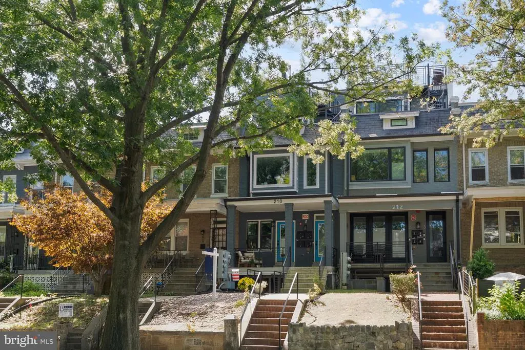 210 Varnum St Nw #1, WASHINGTON