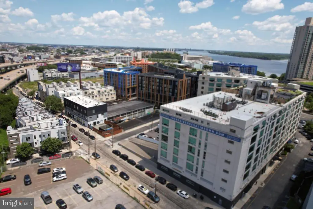 908 N Front St, PHILADELPHIA