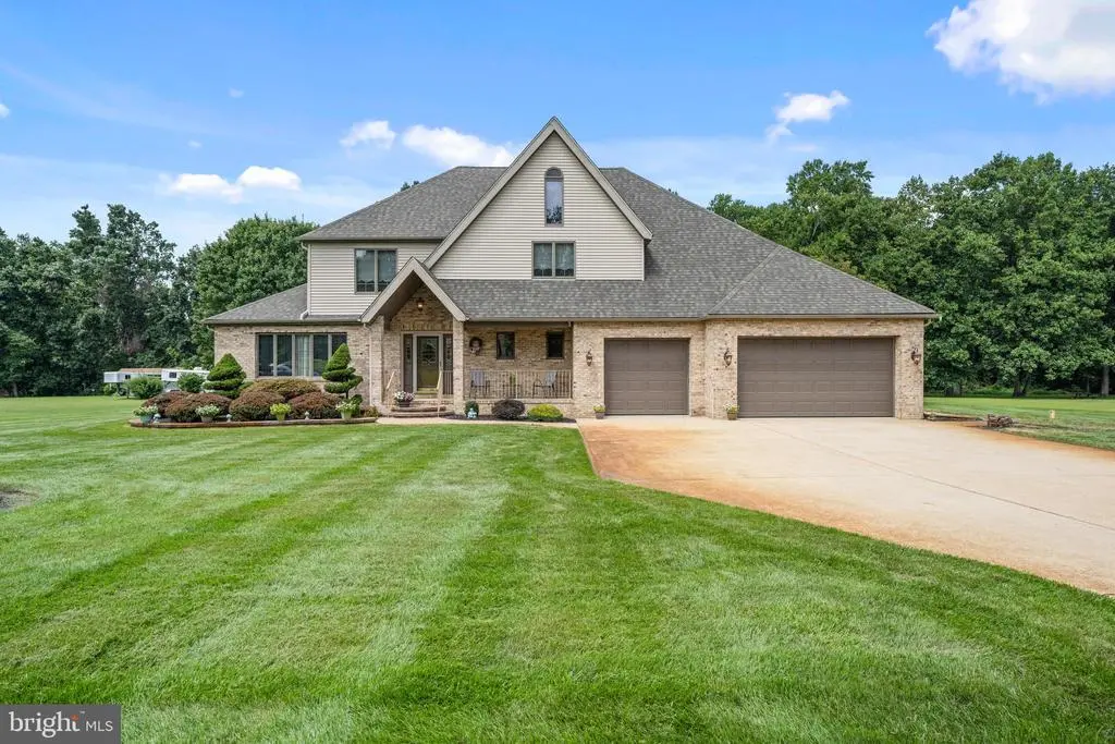 33 Buttonwood Dr, PILESGROVE