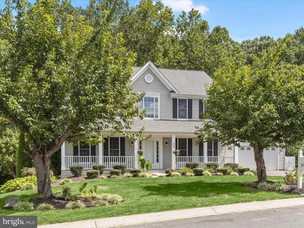 826 Caren Dr, Eldersburg