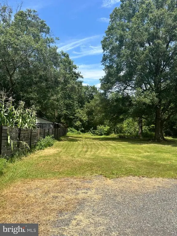 16227 Livingston Rd, Accokeek