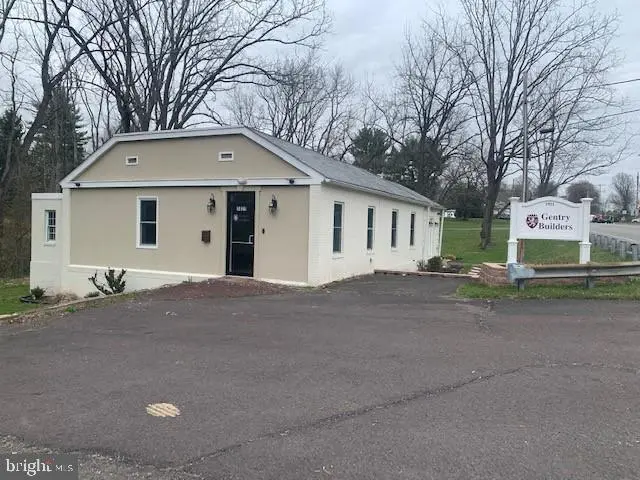 1921 Valley Forge Rd, LANSDALE