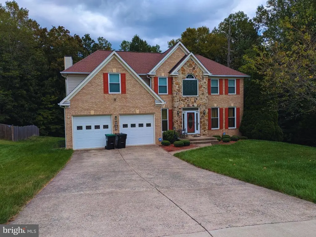 5886 Rhode Island Dr, Woodbridge