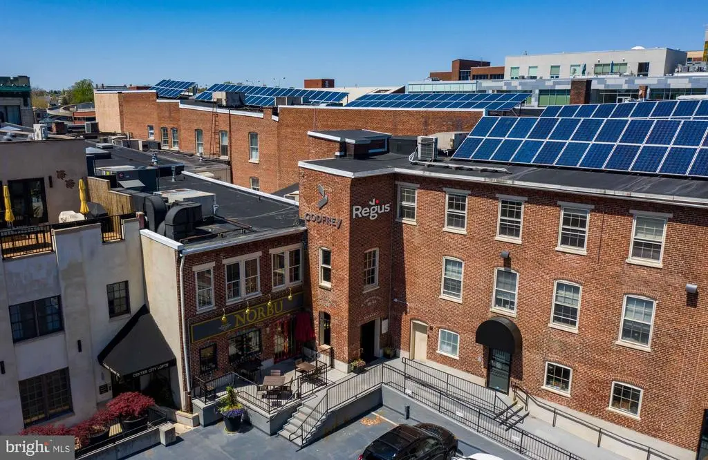 40 N Christian St #202 Office 220, LANCASTER