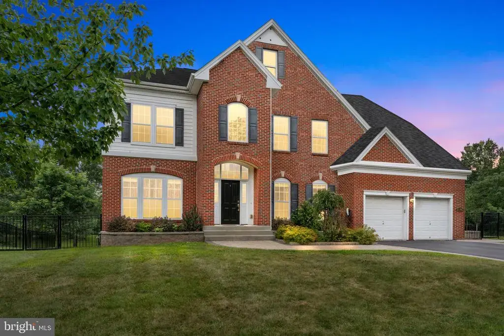 1156 William Penn Dr, BENSALEM
