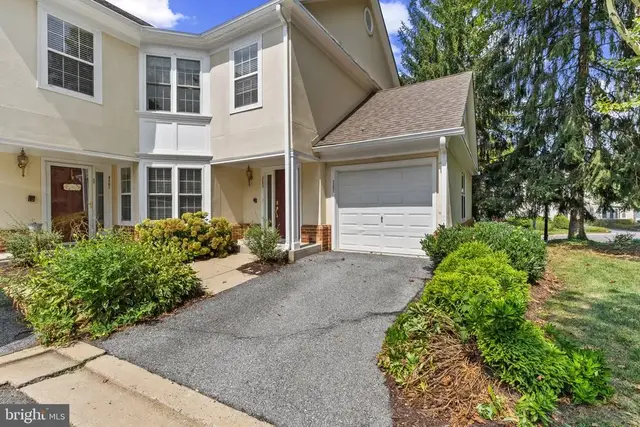 9203 Howard Square Dr #9203, Pikesville