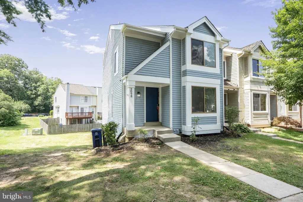 3098 Bridgeton Ct, WOODBRIDGE