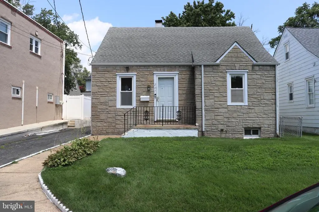 207 Odessa Ave, WILMINGTON