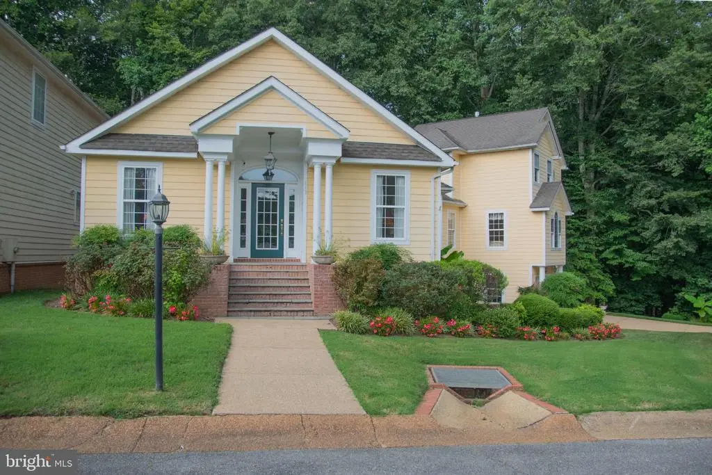 113 Burning Bush Pl, LA PLATA