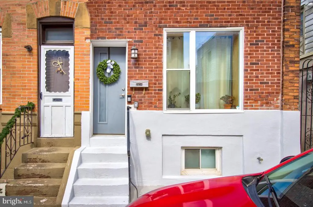 2408 S Darien St, PHILADELPHIA