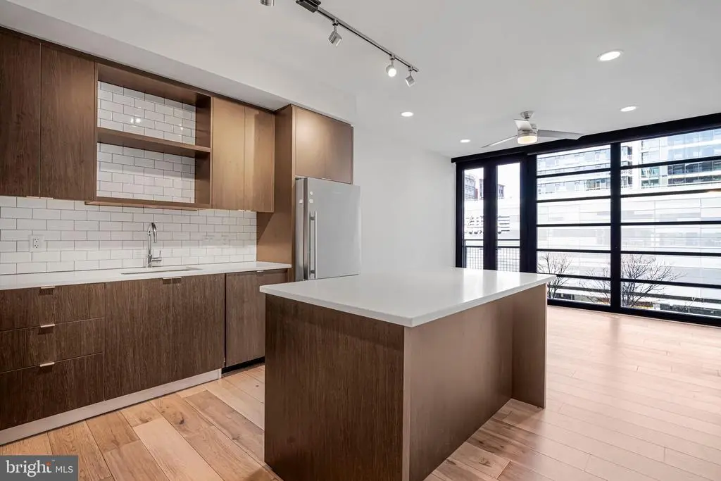 1300 4th St Se #309, WASHINGTON