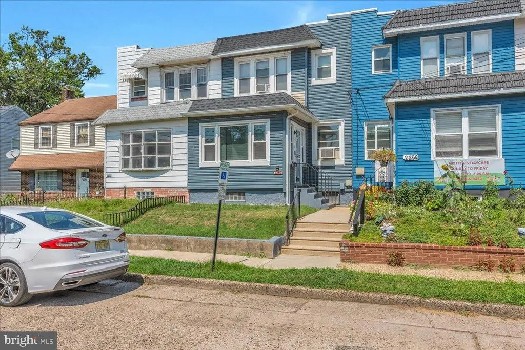 2254 Hollinshed Ave, PENNSAUKEN