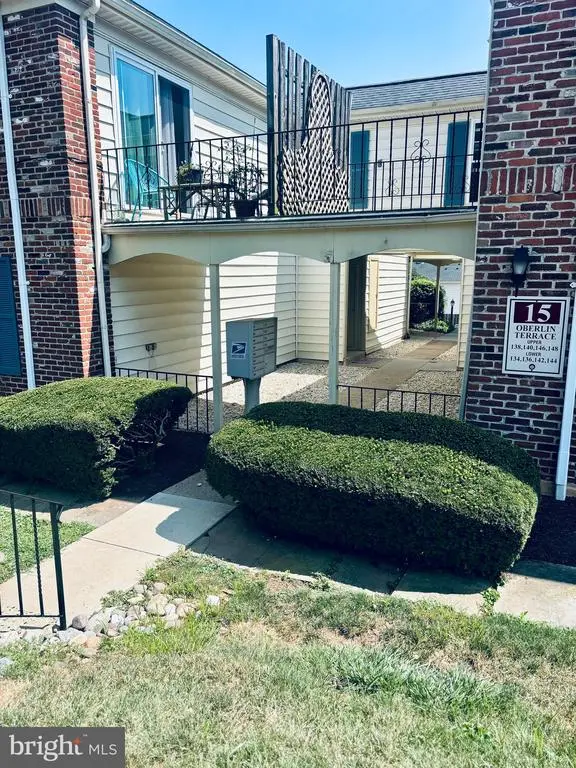 144 Oberlin Ter #15-b, LANSDALE