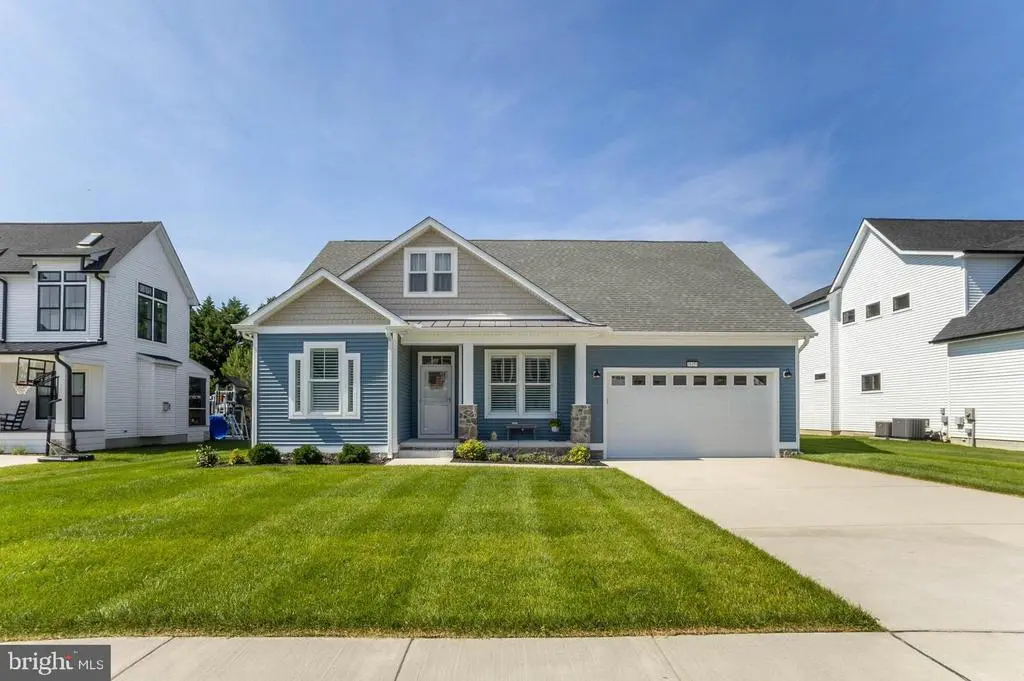 16454 Four Leaf Dr, LEWES