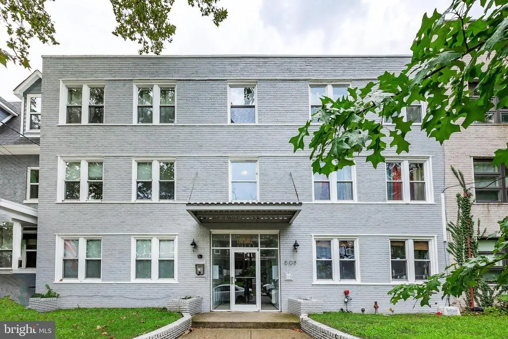 608 Jefferson St Nw #302, WASHINGTON
