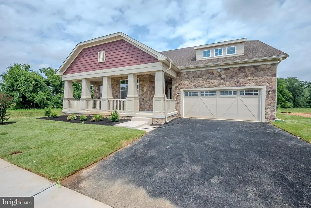 3227 S Central Park Dr, Middletown