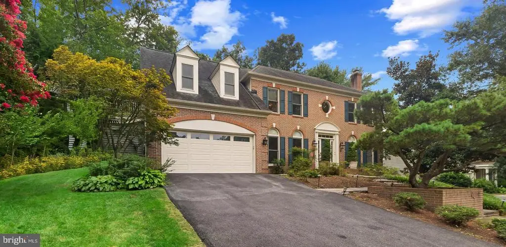 1201 Essex Manor Ct, ALEXANDRIA