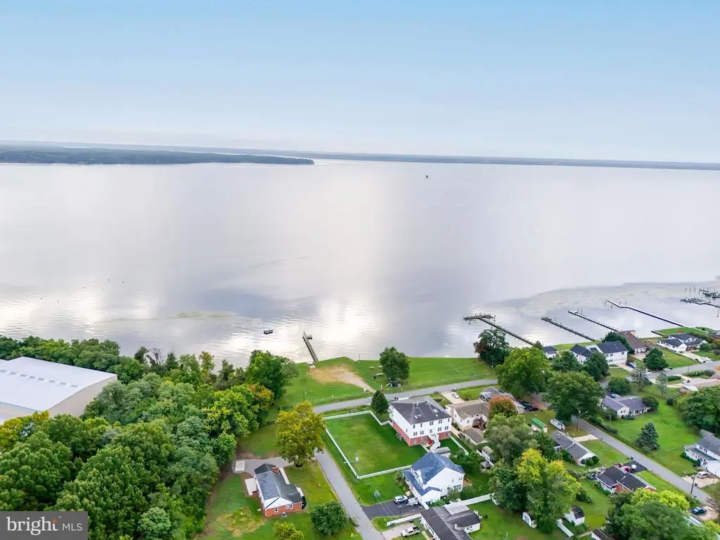 1102 Burton St, WOODBRIDGE