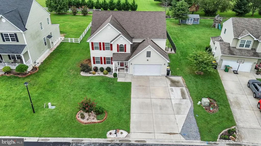 573 W Birdie Ln, MAGNOLIA