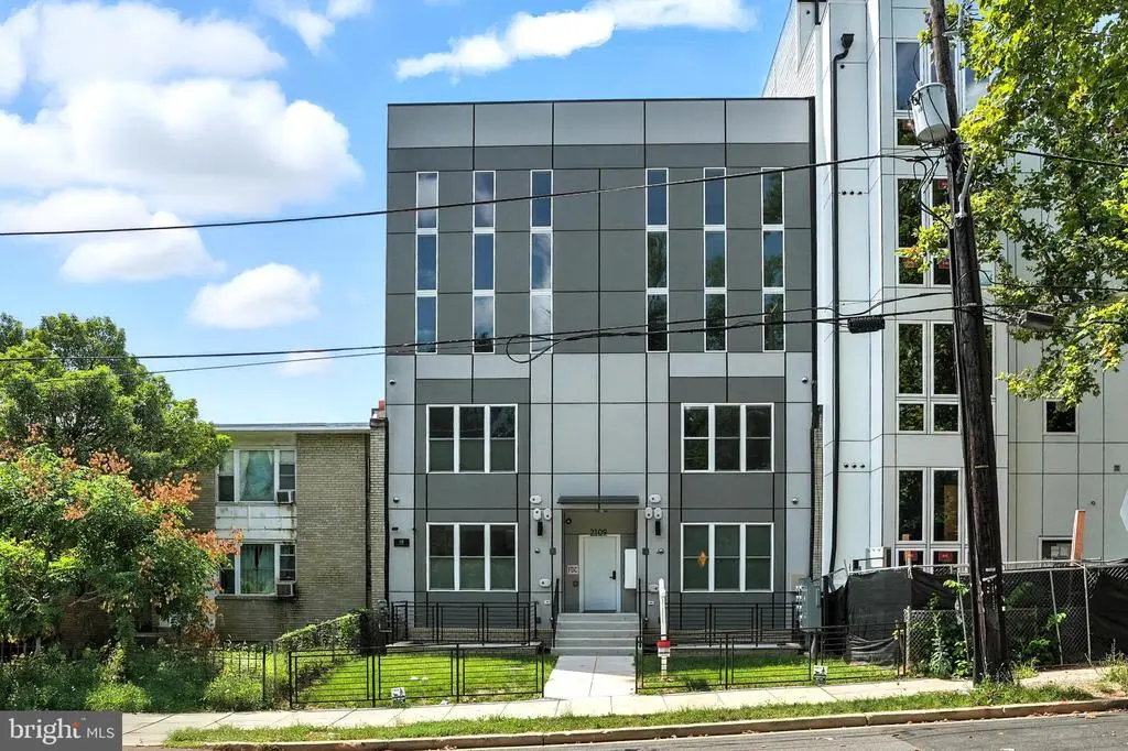 2109 M St Ne #8, WASHINGTON