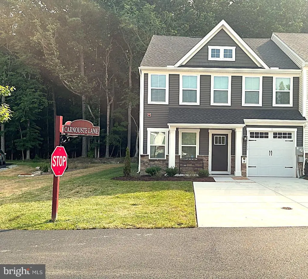 12736 Carnouste Ln #1, BERLIN