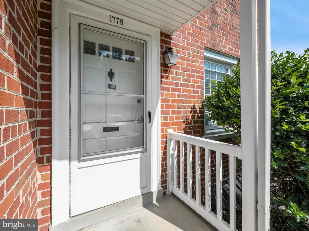 1776 East-west Hwy #1776, SILVER SPRING