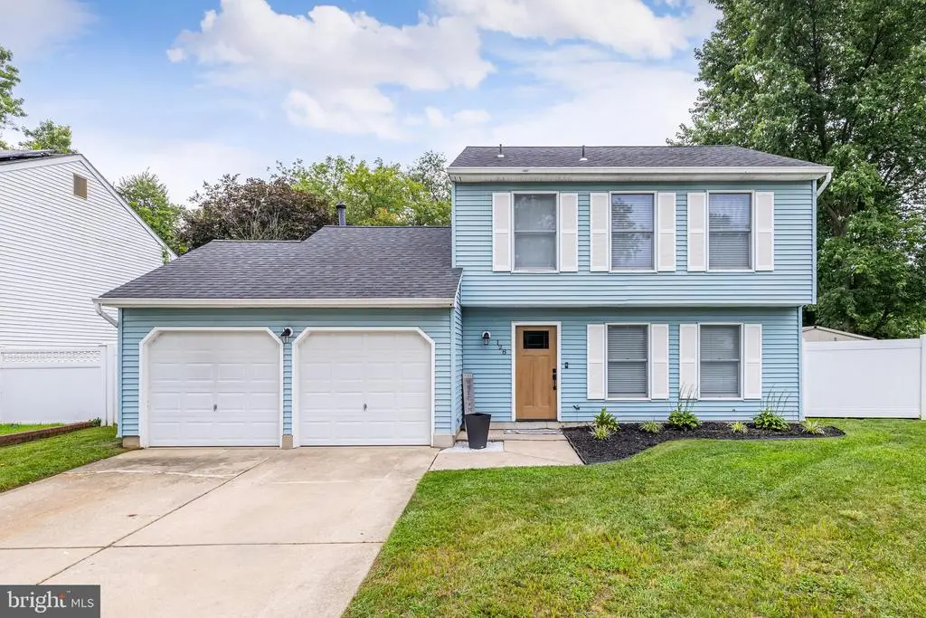 128 Robins Run W, SWEDESBORO