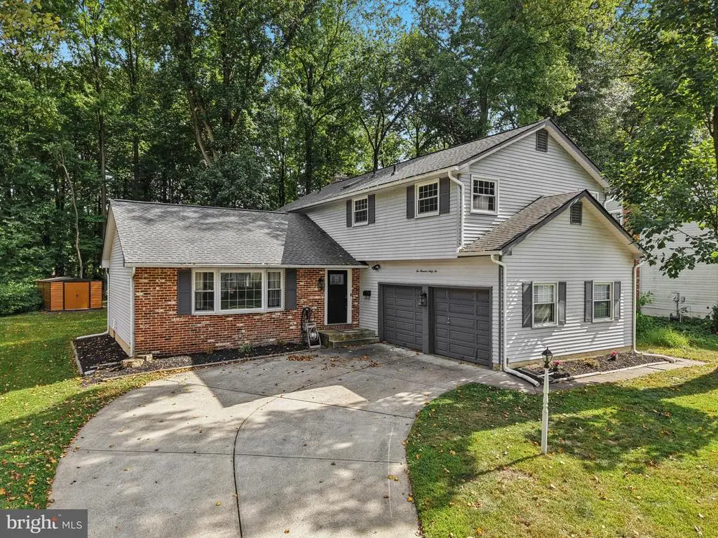 266 St David Dr, MOUNT LAUREL