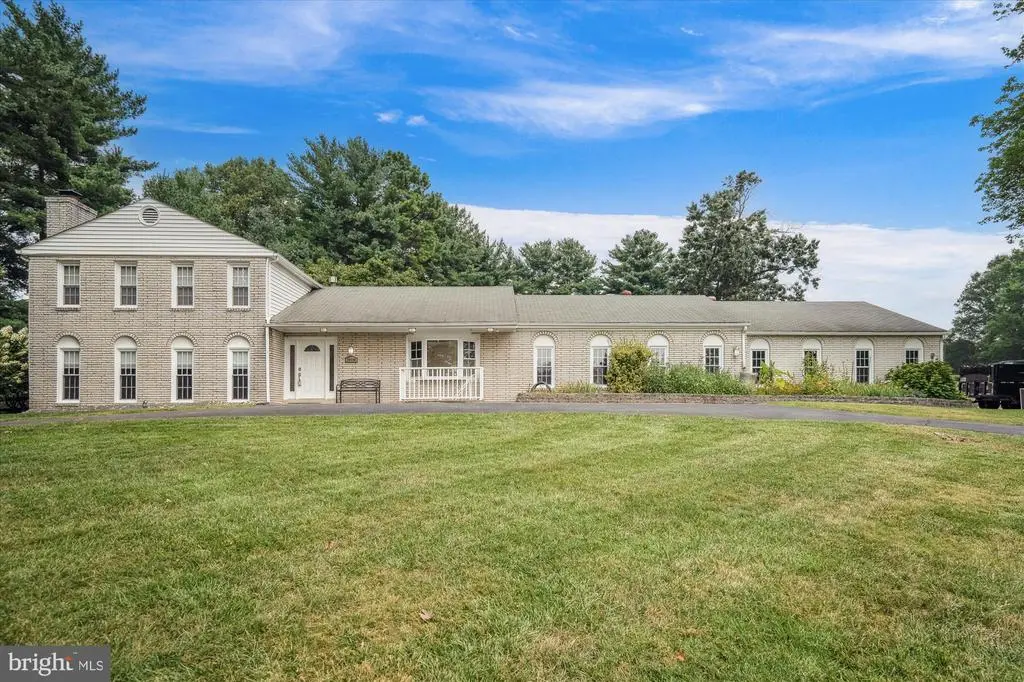 10490 Graeloch Rd Ne, Laurel