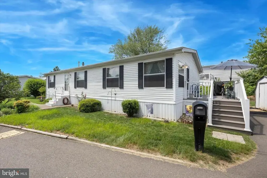 3452 Aster Ave, FEASTERVILLE TREVOSE