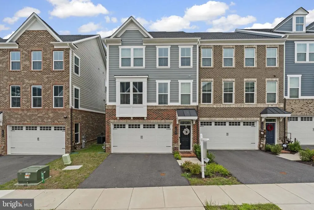 10820 Beckenham St, Middle River