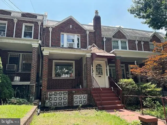 118 Longfellow St Nw, WASHINGTON