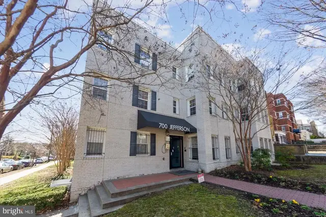 700 Jefferson St Nw #201, Washington