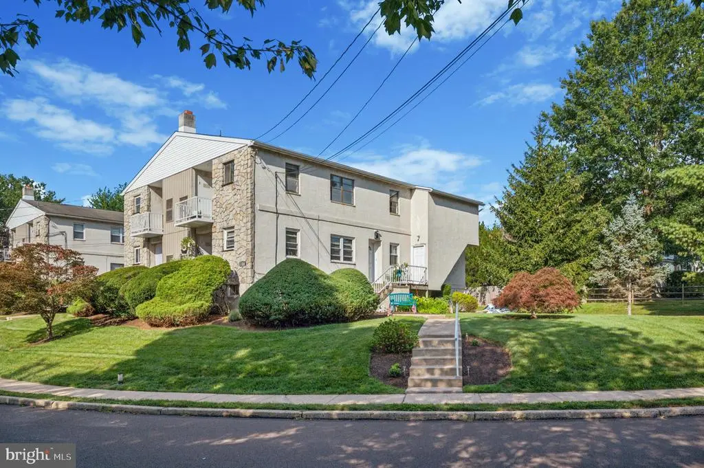 710 Willow St #b, LANSDALE