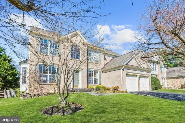 6417 Erin Dr, Clarksville