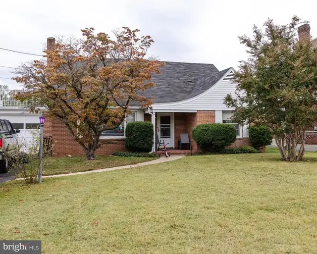 17334 W Washington St, Hagerstown