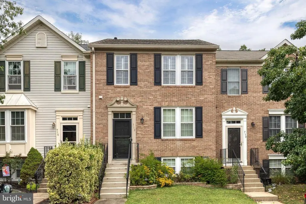 712 Pine Drift Dr, Odenton