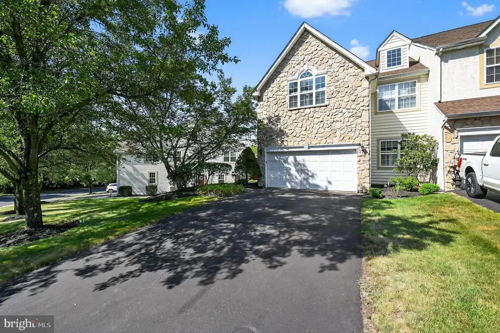4616 Old Oak Rd, DOYLESTOWN