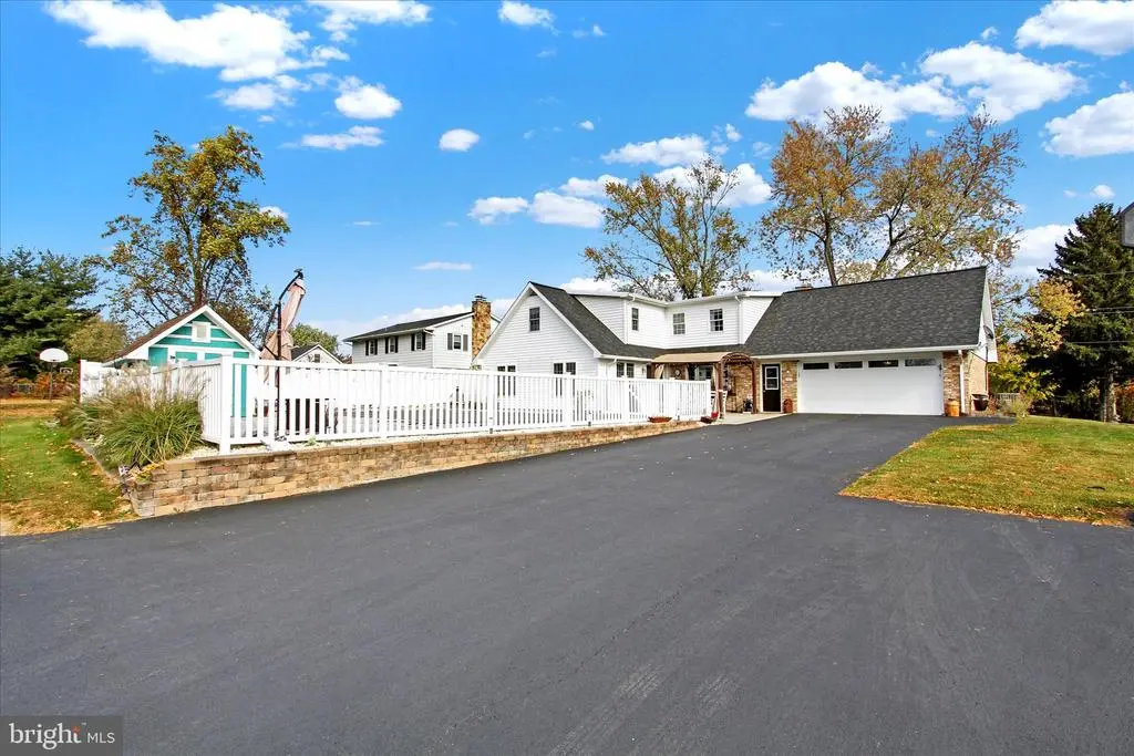 1165 Krentler Dr, HANOVER