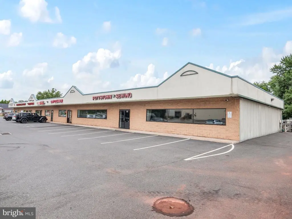 142 Shoemaker Rd #1, POTTSTOWN