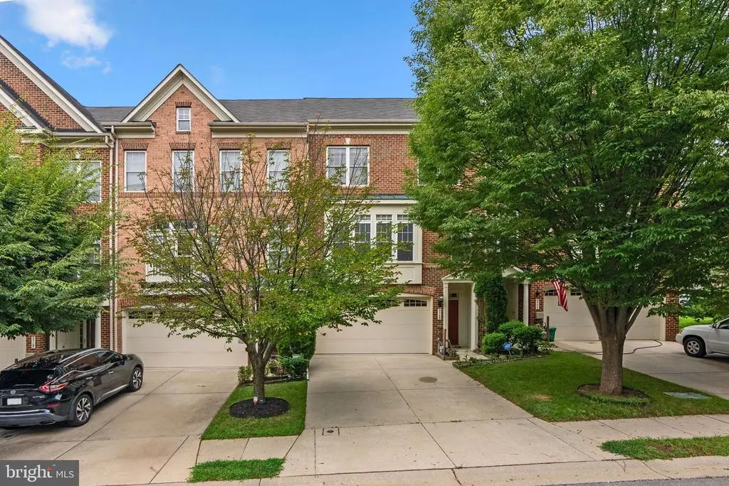 9769 June Flowers Way, Laurel