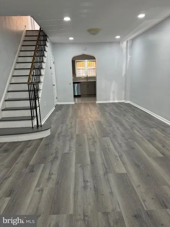 816 Cross St, PHILADELPHIA