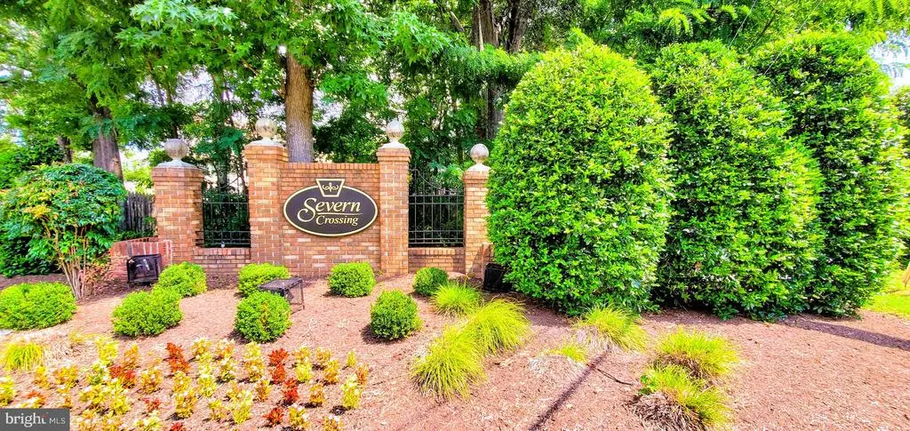 11818 Frost Dr, Bowie